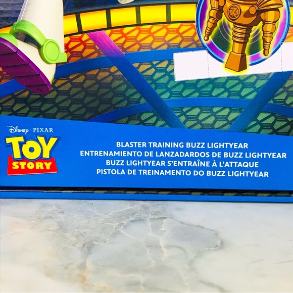 Disney Pixar Toy Story Blaster Training Buzz Lightyear 10” Movie Size Figure NEW - Picture 2 of 10